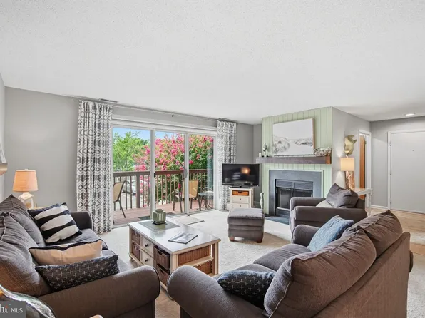 250 Sea Eagle Dr Unit 8, Rehoboth Beach, DE 19971