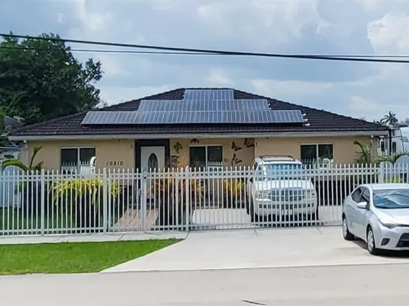 10210 SW 220th St, Miami, FL 33190