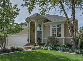 19623 W 97th Ter, Lenexa, KS 66220