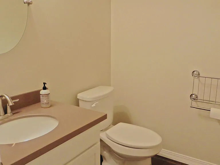 9572 E Lakeshore Dr #1 — Photo 10