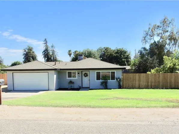 17432 Lane Dr, Madera, CA 93638