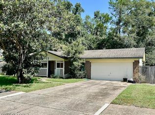 8759 Pinon Dr, Jacksonville, FL 32221