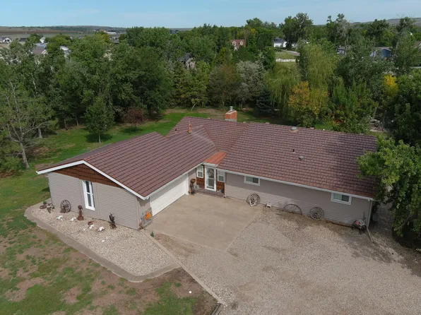 1905 Mull St, Fort Pierre, SD 57532
