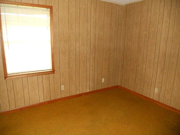 2nd image of 3617 Cypress Lake Dr