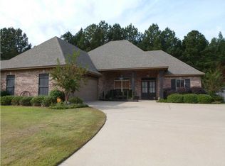 118 Addison Way, Canton, MS 39046