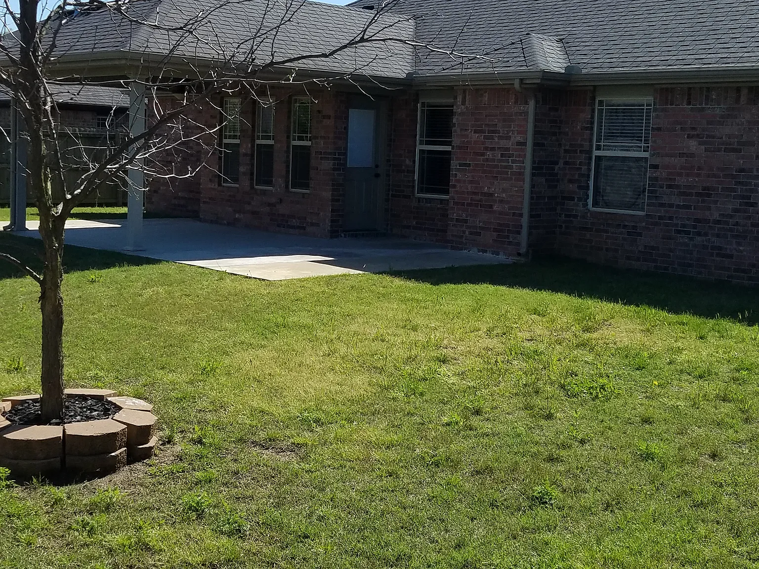 3 bed, 1780 sqft, $1,900 — Photo 4