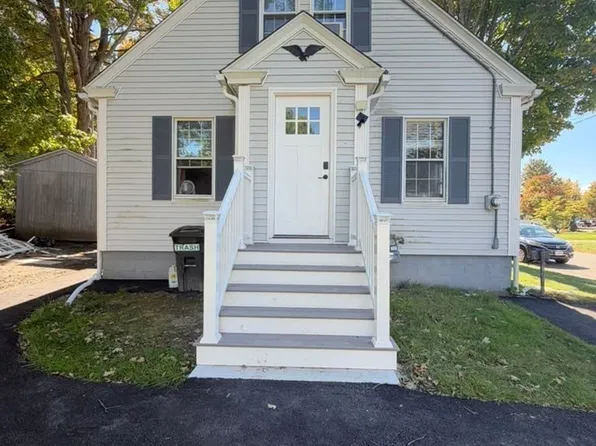 96 2nd St, North Andover, MA 01845