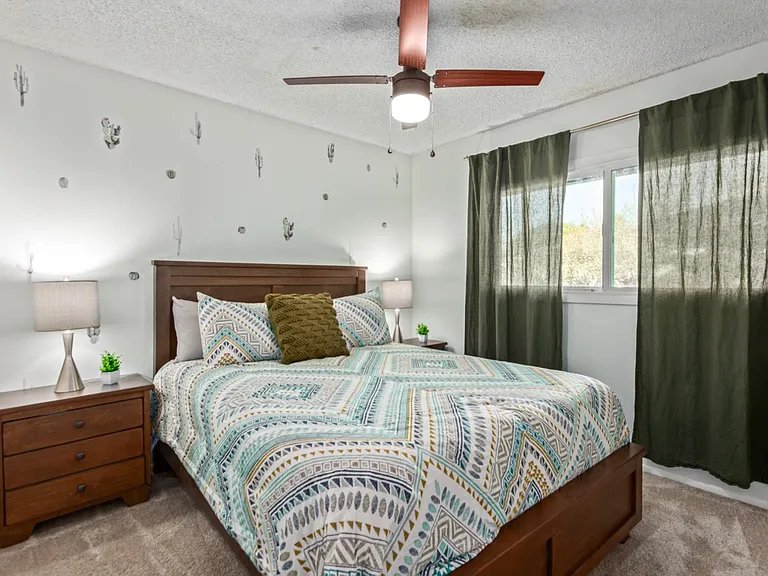 1645 E Manhatton Dr — Photo 28