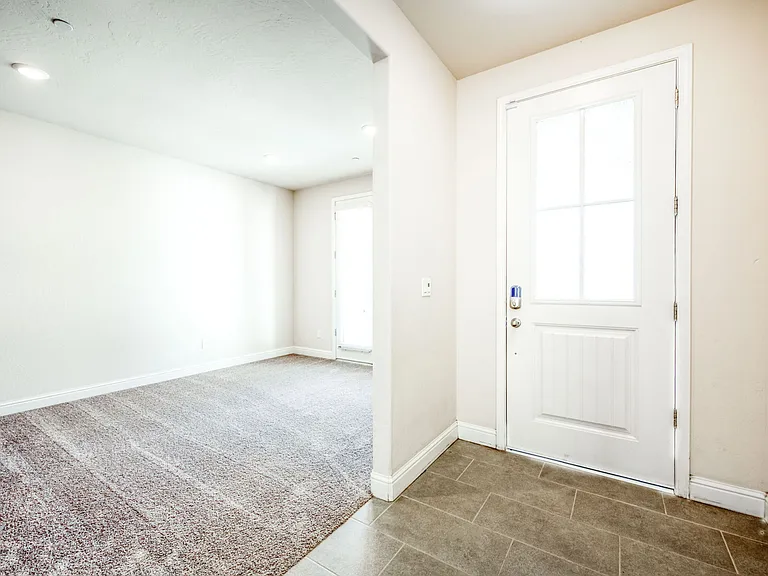 4129 Alamos Ave — Photo 3