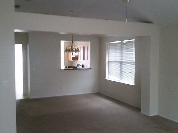 2nd image of 322 Lake Texoma Dr