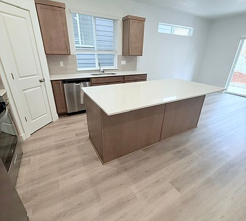 4th image of 18960 SW Northridge Ct