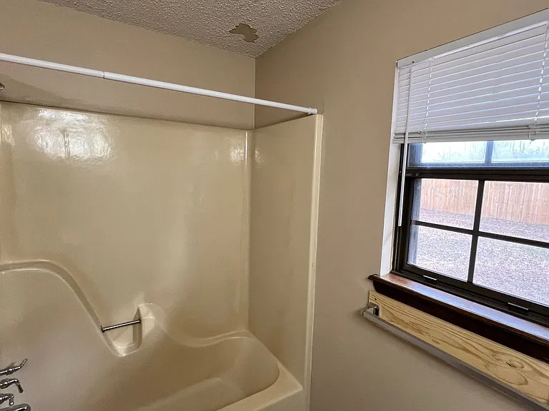 1208 N Nashville Pl — Photo 7