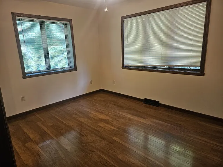 828 E Apple Ridge Dr — Photo 9