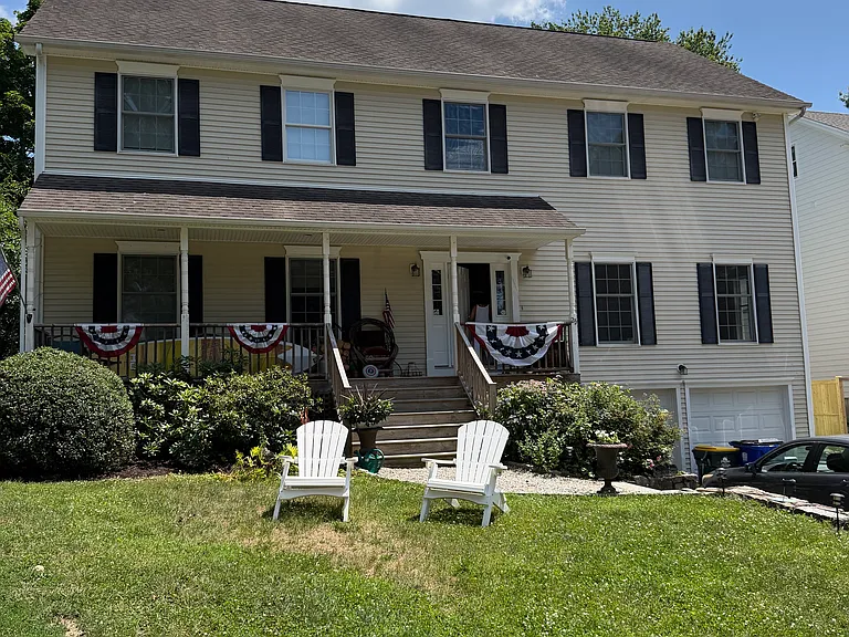 Bauer Place Ext — Photo 1