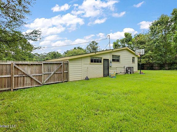 5824 Old Canton Rd, Jackson, MS 39211 | MLS #4052704 | Zillow