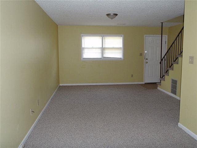2nd image of 2725 Village East Dr