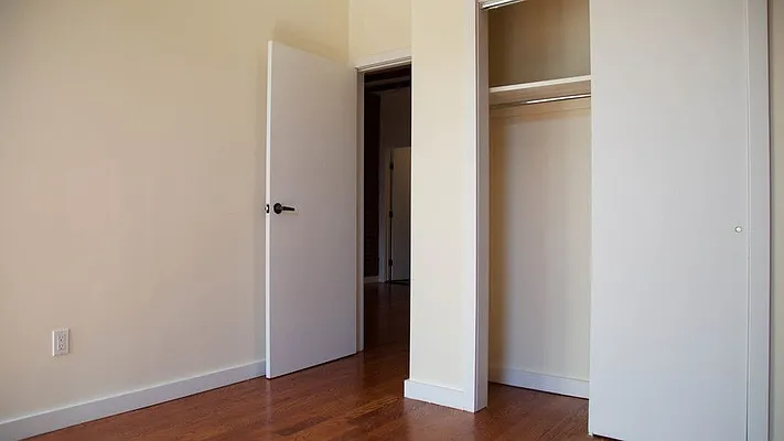 Rented by Nooklyn NYC LLC | media 17