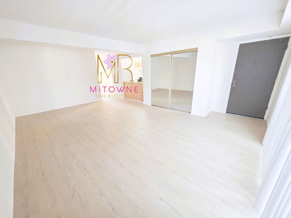 LARGE Living room with space for dining area