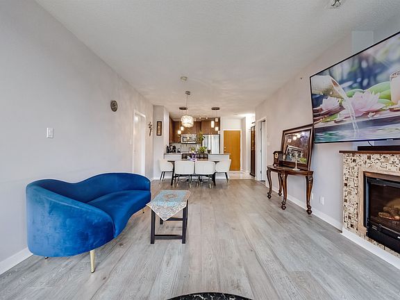5th image of 400 Capilano Rd #2103