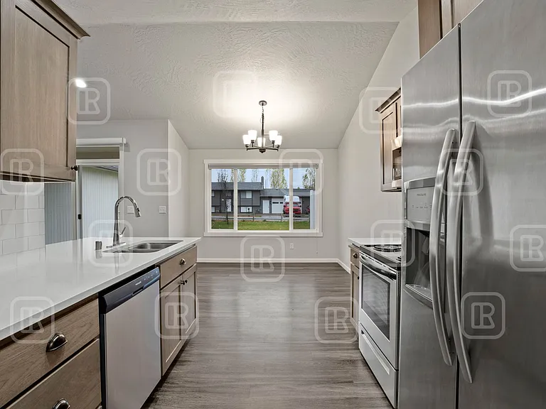 17020 E Knox Ln #1 — Photo 34