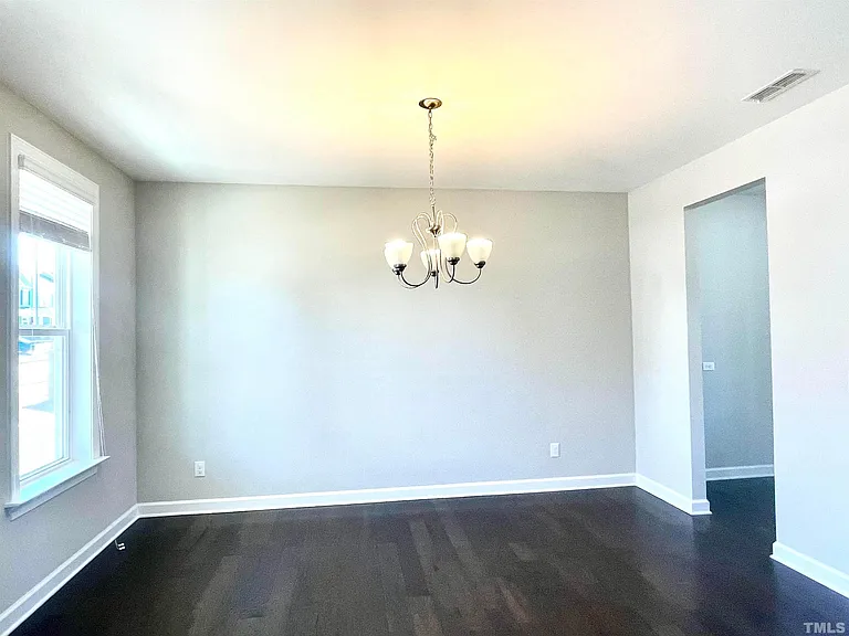8008 Gilano Dr — Photo 9