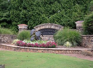 2078 Executive Dr, Duluth, GA 30096