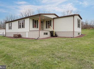 348 Drake Rd, Mohrsville, PA 19541