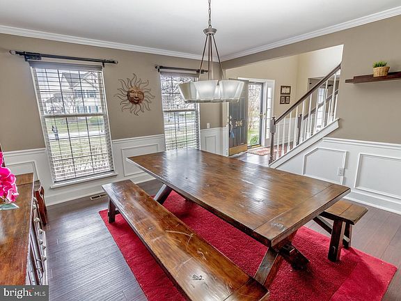 4th image of 206 Canonero Dr