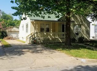 537 S Broadview Ave, Wichita, KS 67218
