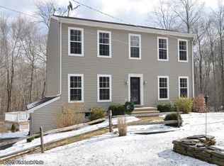 49 Hartford Pike, Foster, RI 02825