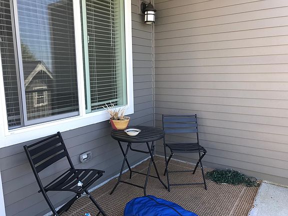 Downstairs deck
