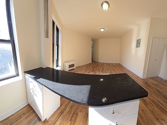 4th image of 42-15 College Point Blvd #45C