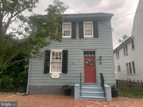 53 Market St, Salem, NJ 08079