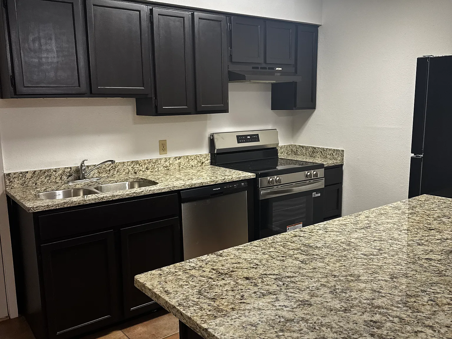 Eagle Head Apartments — Photo 1