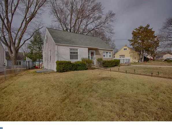 339 Shisler Cir, Runnemede, NJ 08078