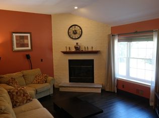 214 Driscoll Ct, Somerset, NJ 08873