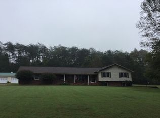 377 Pickett Rd, Lexington, NC 27295