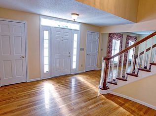 2204 Honeytree Ct, Findlay, OH 45840