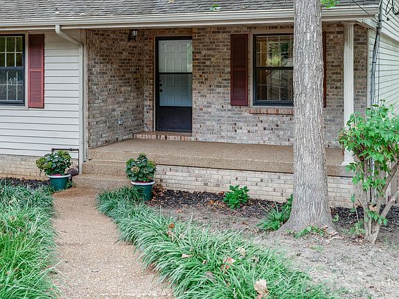 4th image of 238 Harpeth Hills Dr