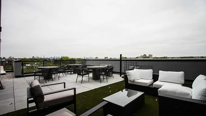 Rented by Nooklyn NYC LLC | media 23