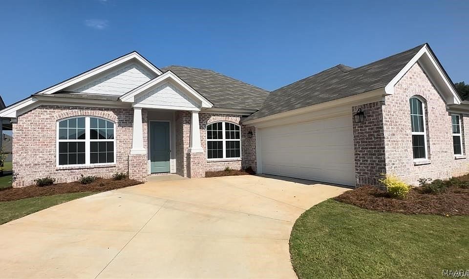 1st image of 804 Hedgefield Way