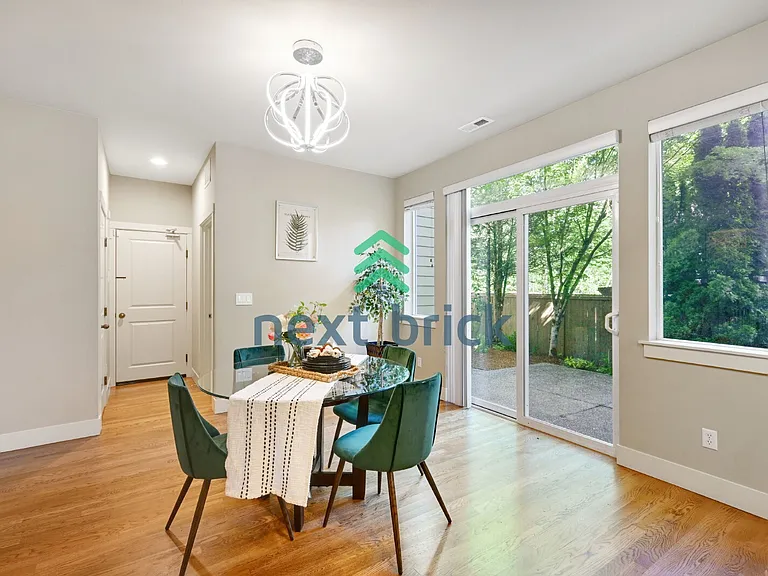 8627 Swenson Dr SE — Photo 8