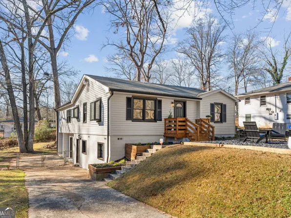 1044 Pinedale Dr SE, Smyrna, GA 30080