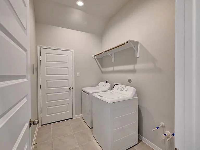 11853 E Gate Dr — Photo 20