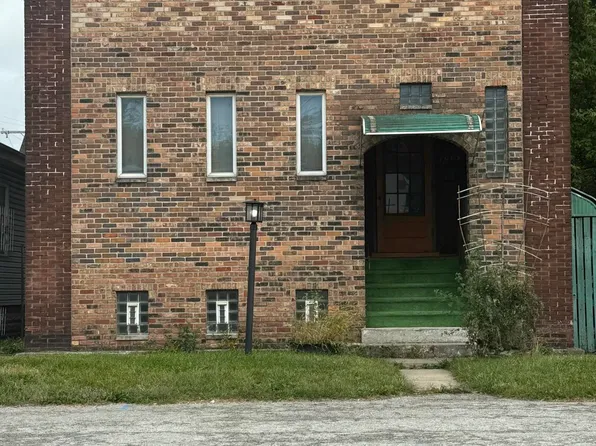 1005 Garfield St, Gary, IN 46404