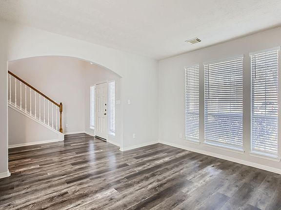 3rd image of 3138 Red Rover Ct