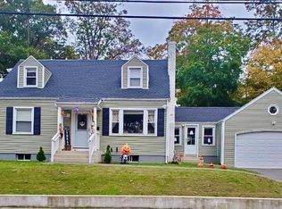 97 Tesiny Ave, Bridgeport, CT 06606