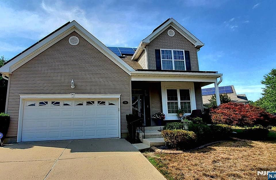 1st image of 50 Daffodil Dr