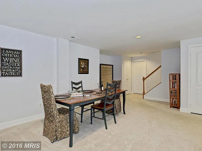 17533 Applewood Ln — Photo 26