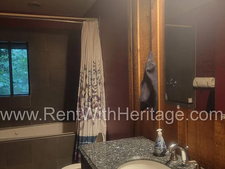 1050 Flamingo Dr — Photo 48